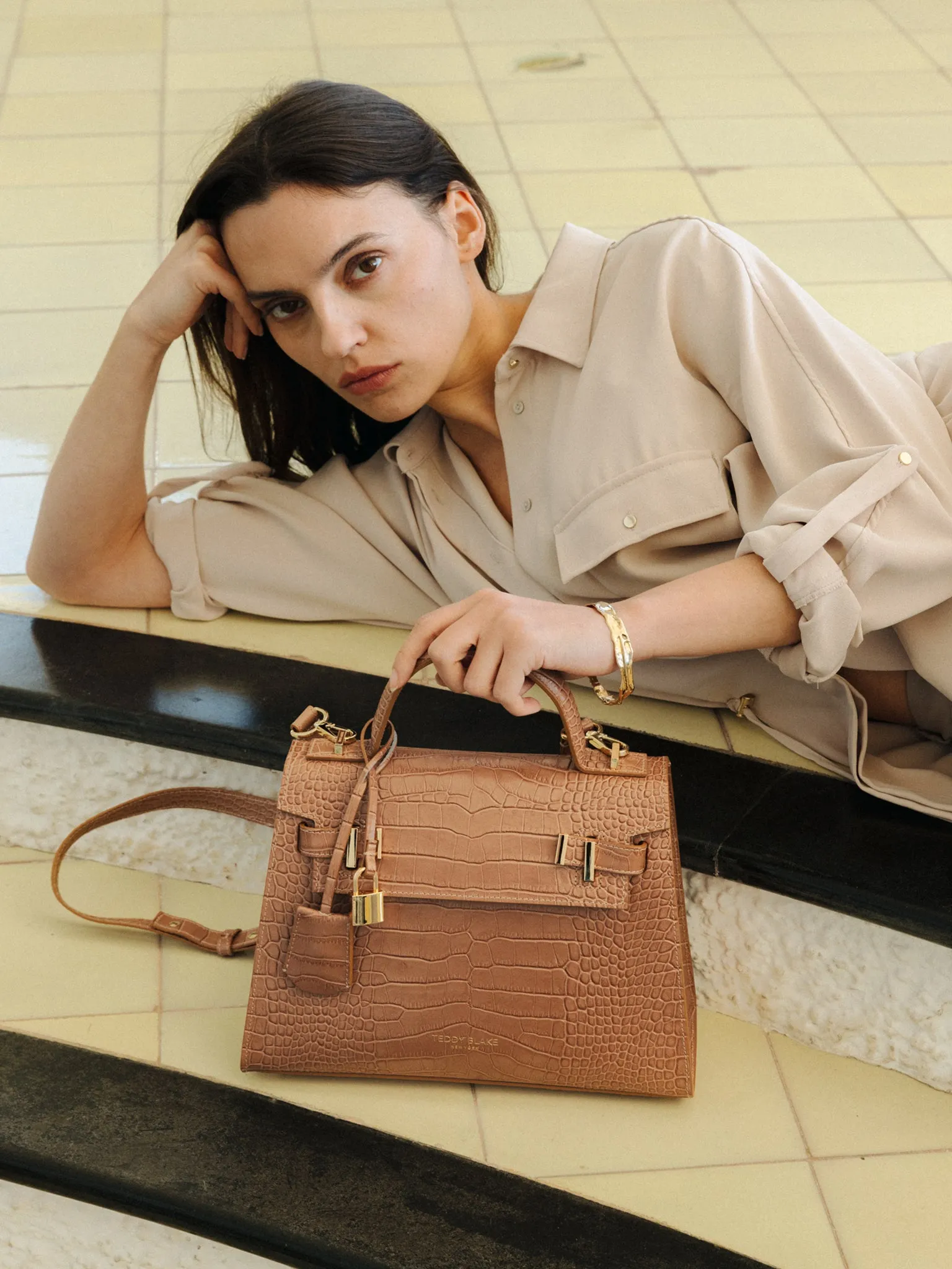 Ava Croco  11" - Dark Blush
