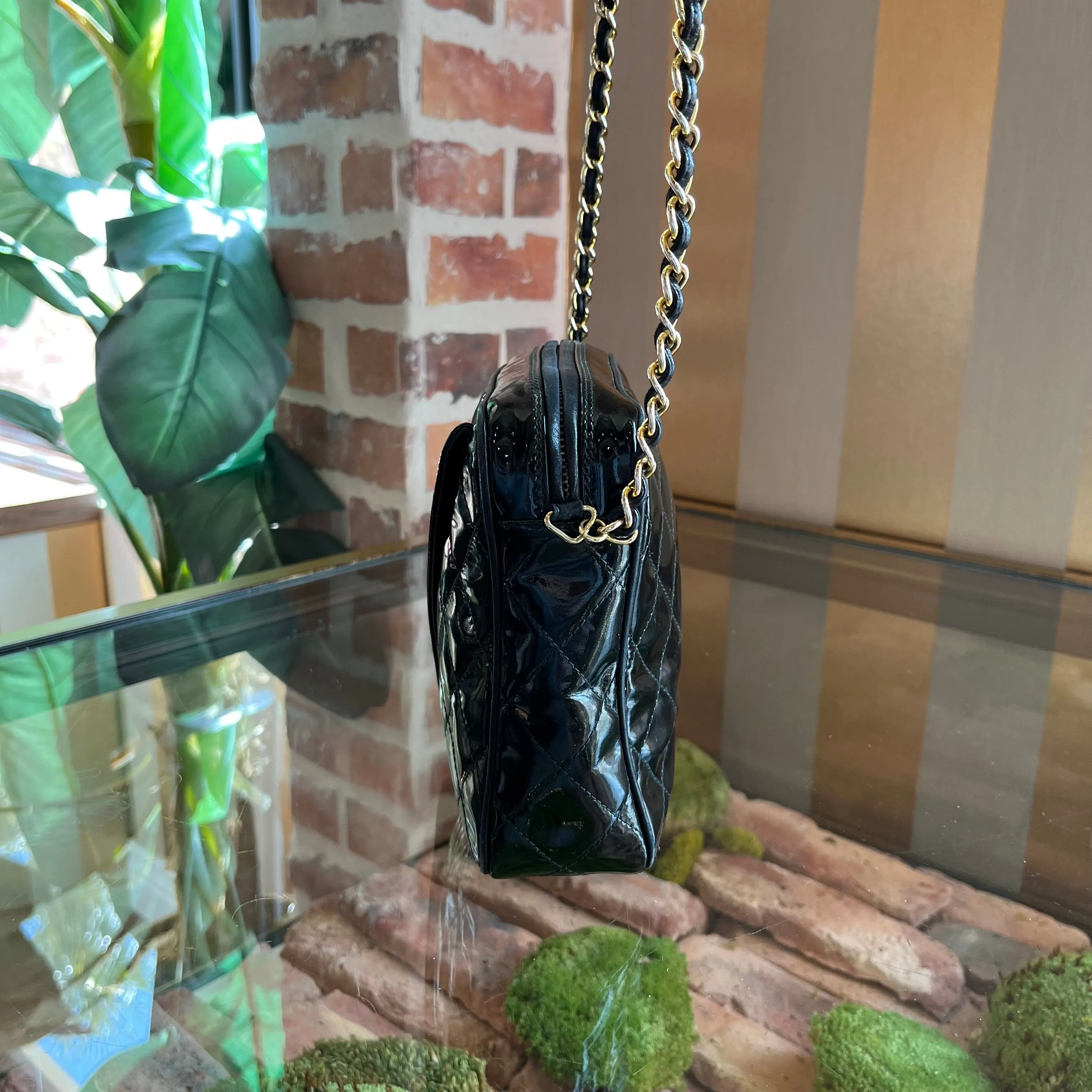 CHANEL Black Patent Leather Vintage Camera Bag