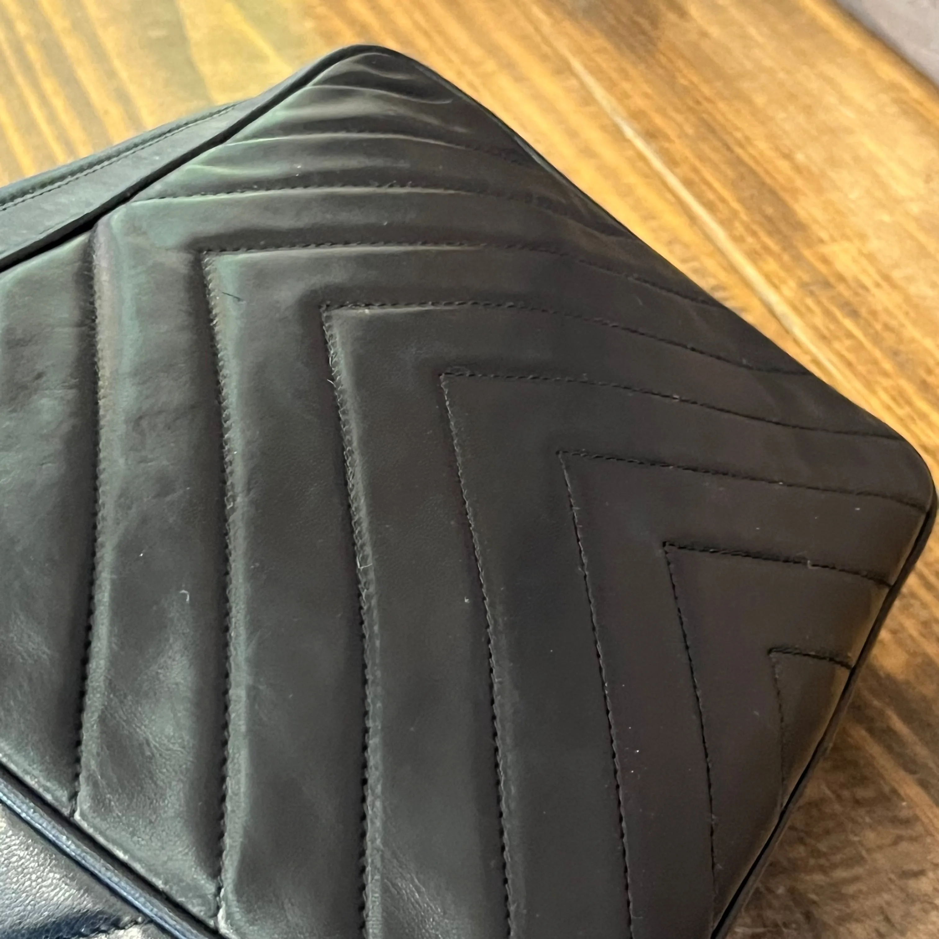 CHANEL Vintage Chevron Lambskin Shoulder Bag