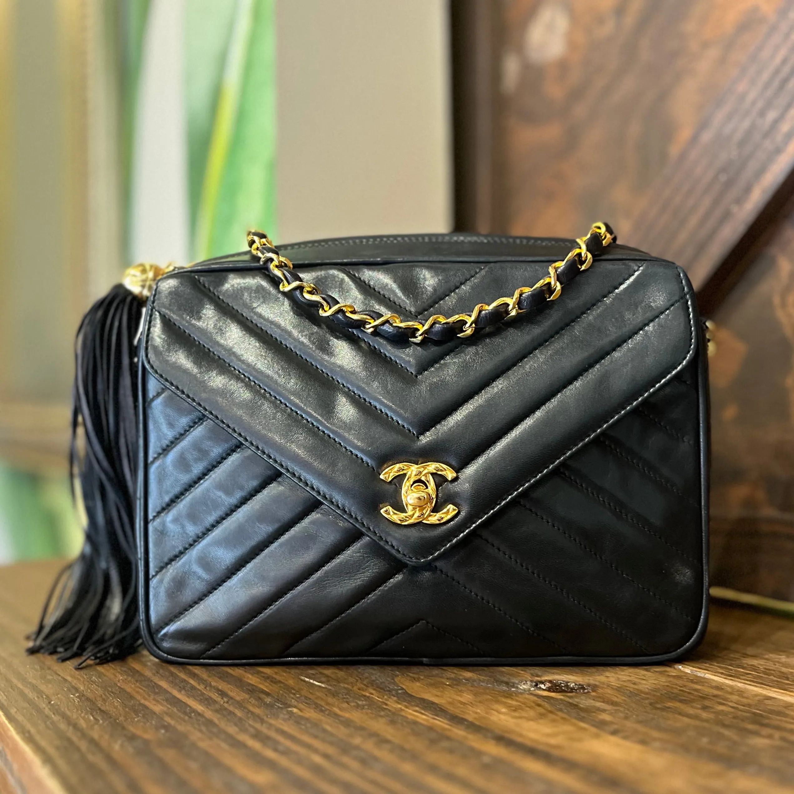 CHANEL Vintage Chevron Lambskin Shoulder Bag