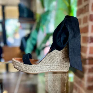 CHRISTIAN LOUBOUTIN Black Tie Espadrille Wedges SZ 40