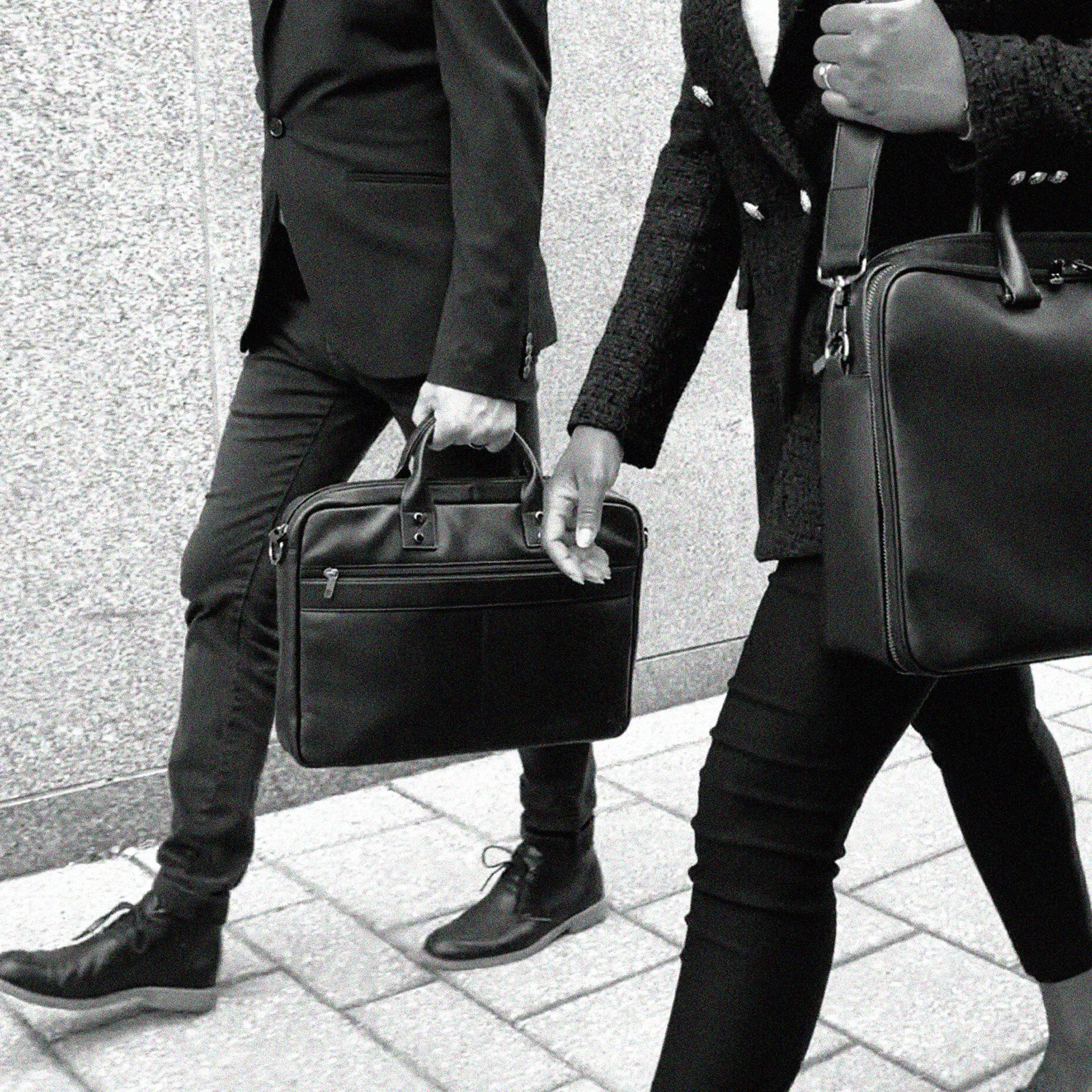 FINAL SALE Colwood 17.3 Laptop Briefcase