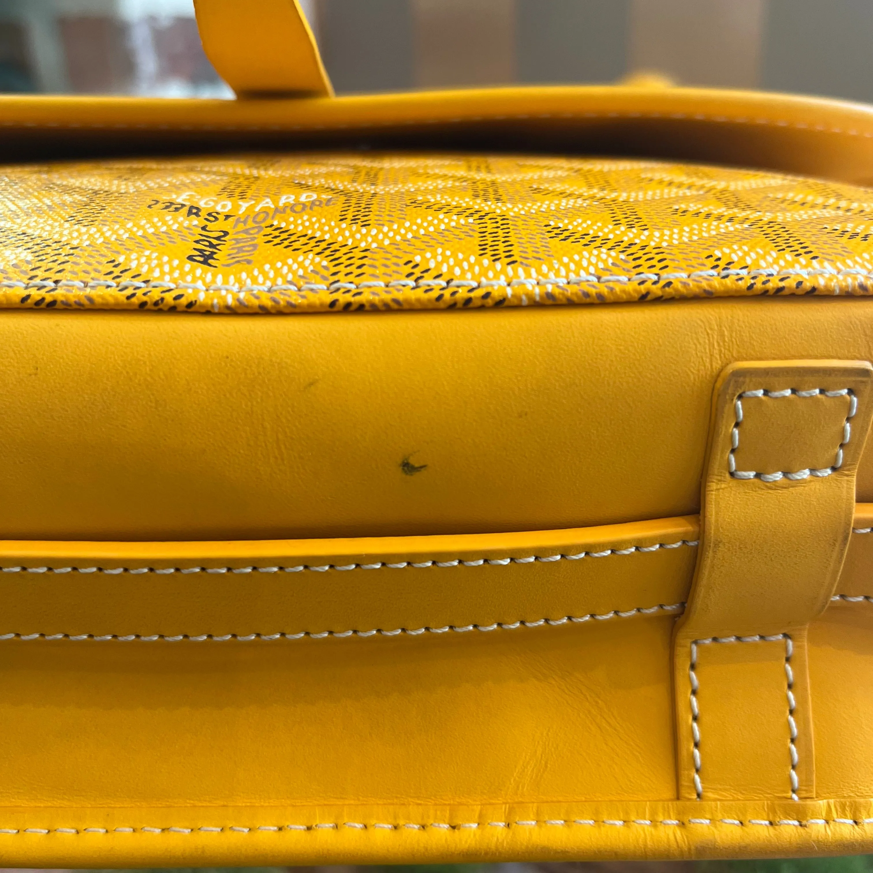 GOYARD Yellow Belvedere II TS3919