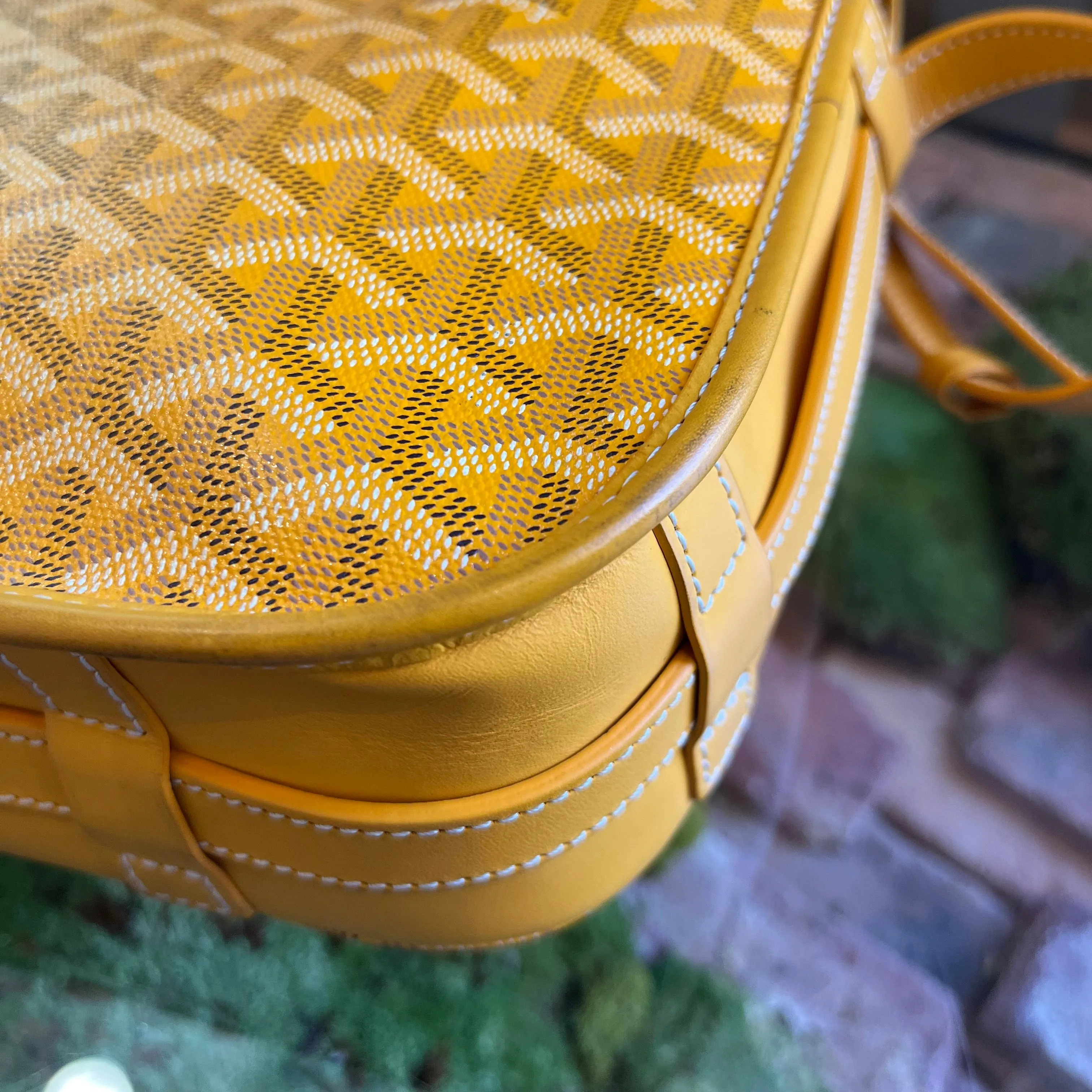 GOYARD Yellow Belvedere II TS3919
