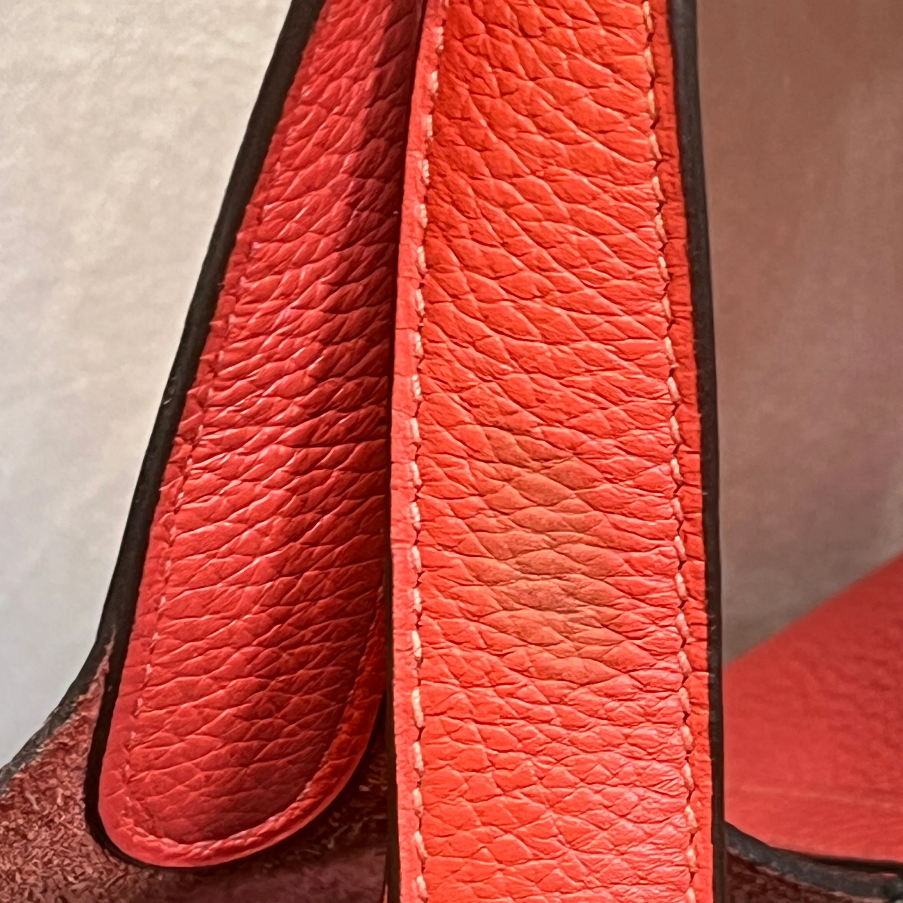 HERMES Picotin Lock 18 Taurillon Clemence Tote