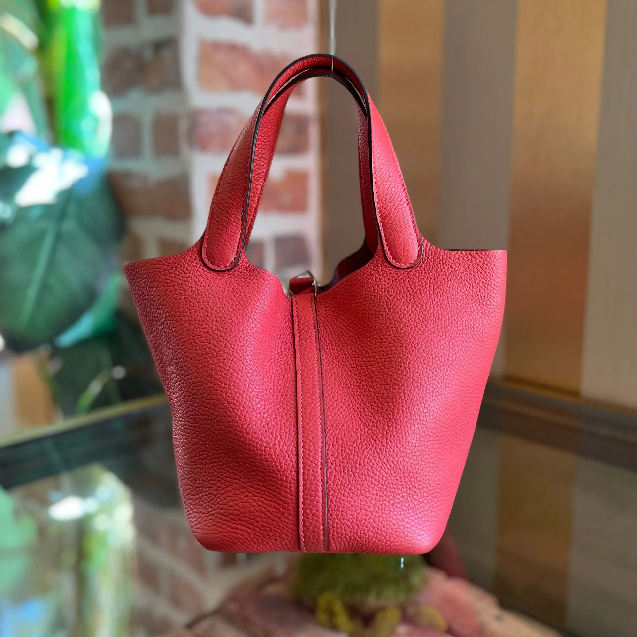 HERMES Picotin Lock 18 Taurillon Clemence Tote