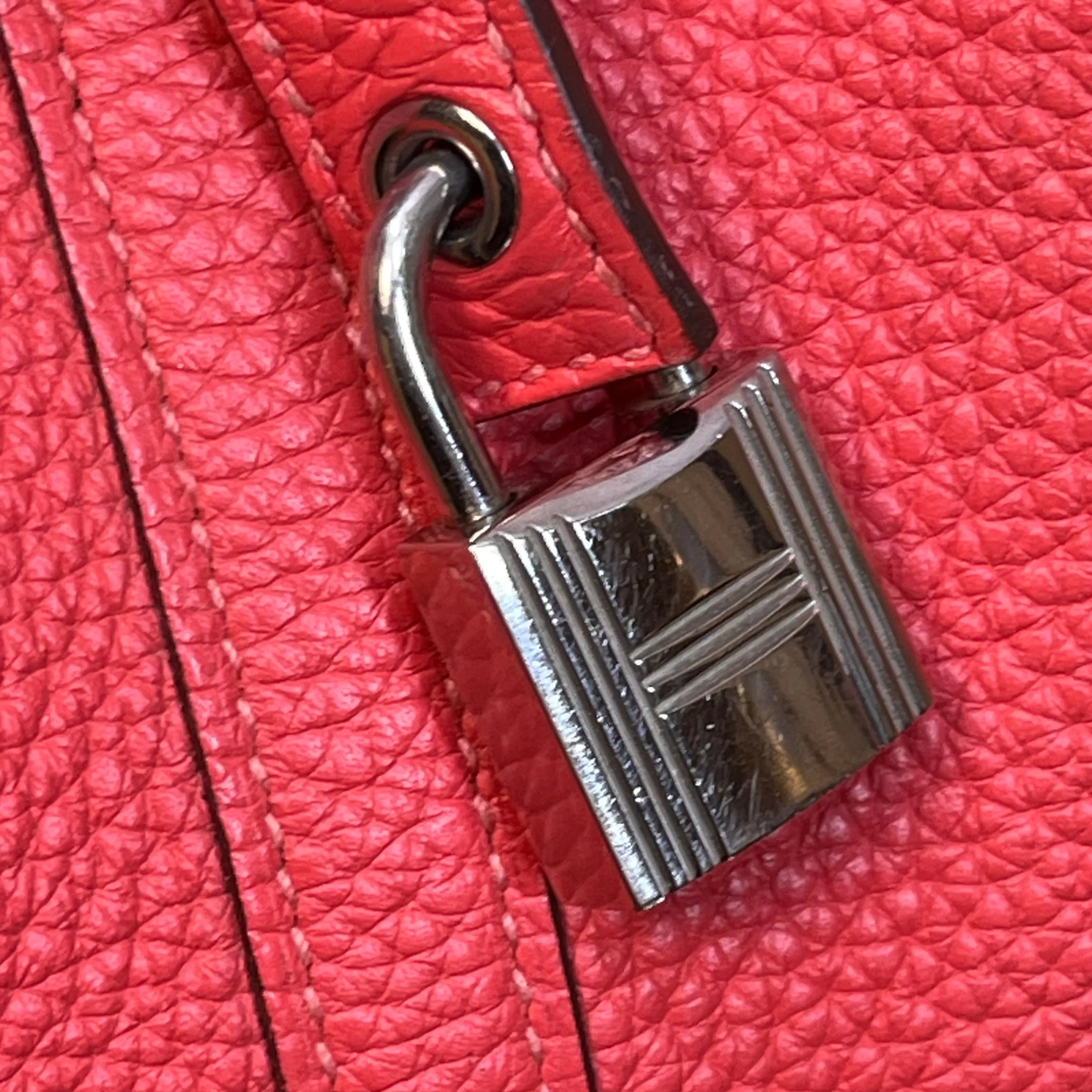 HERMES Picotin Lock 18 Taurillon Clemence Tote