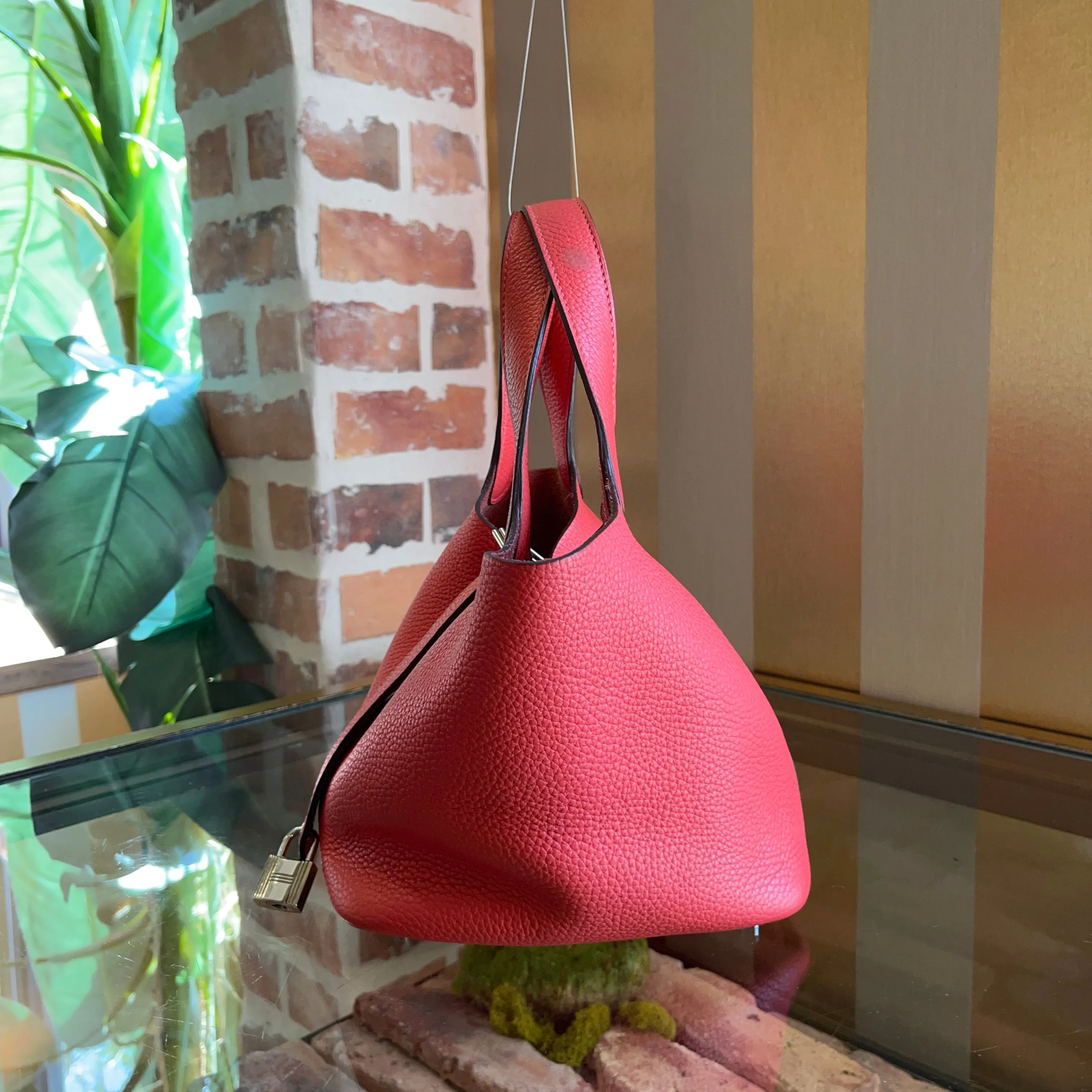 HERMES Picotin Lock 18 Taurillon Clemence Tote