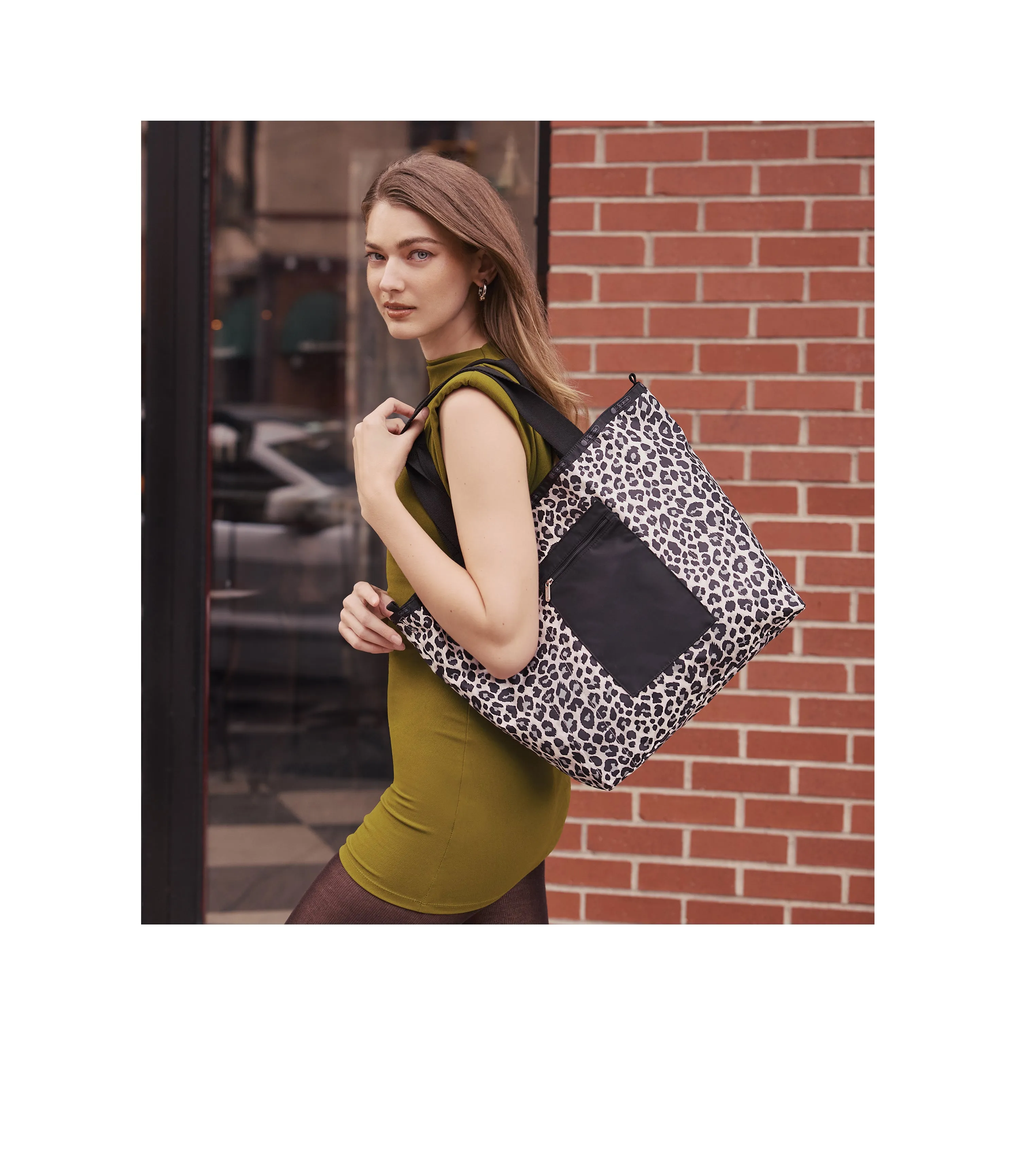 Large Reversible Pocket Tote