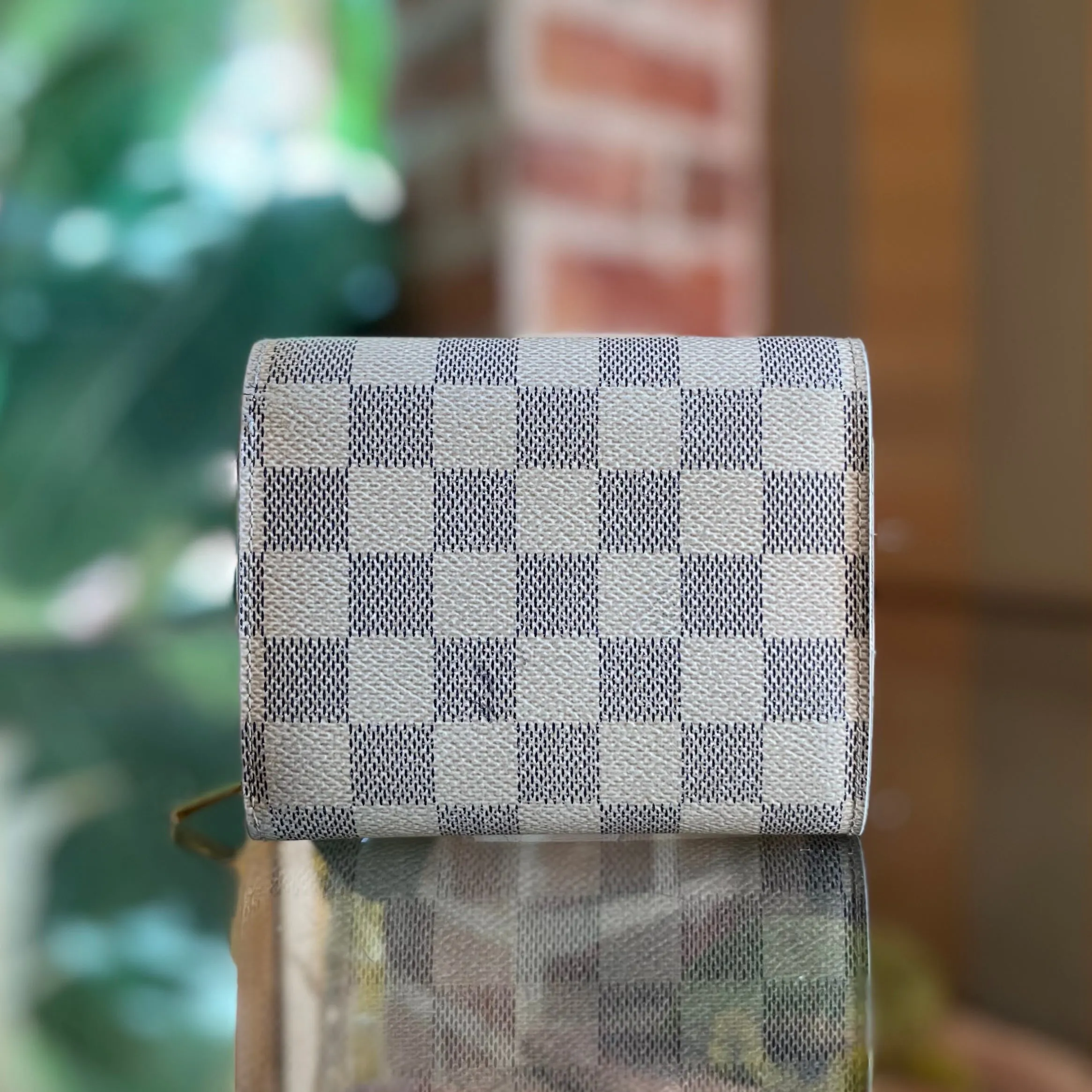 LOUIS VUITTON Joey Portofeuil Damier Azur Wallet