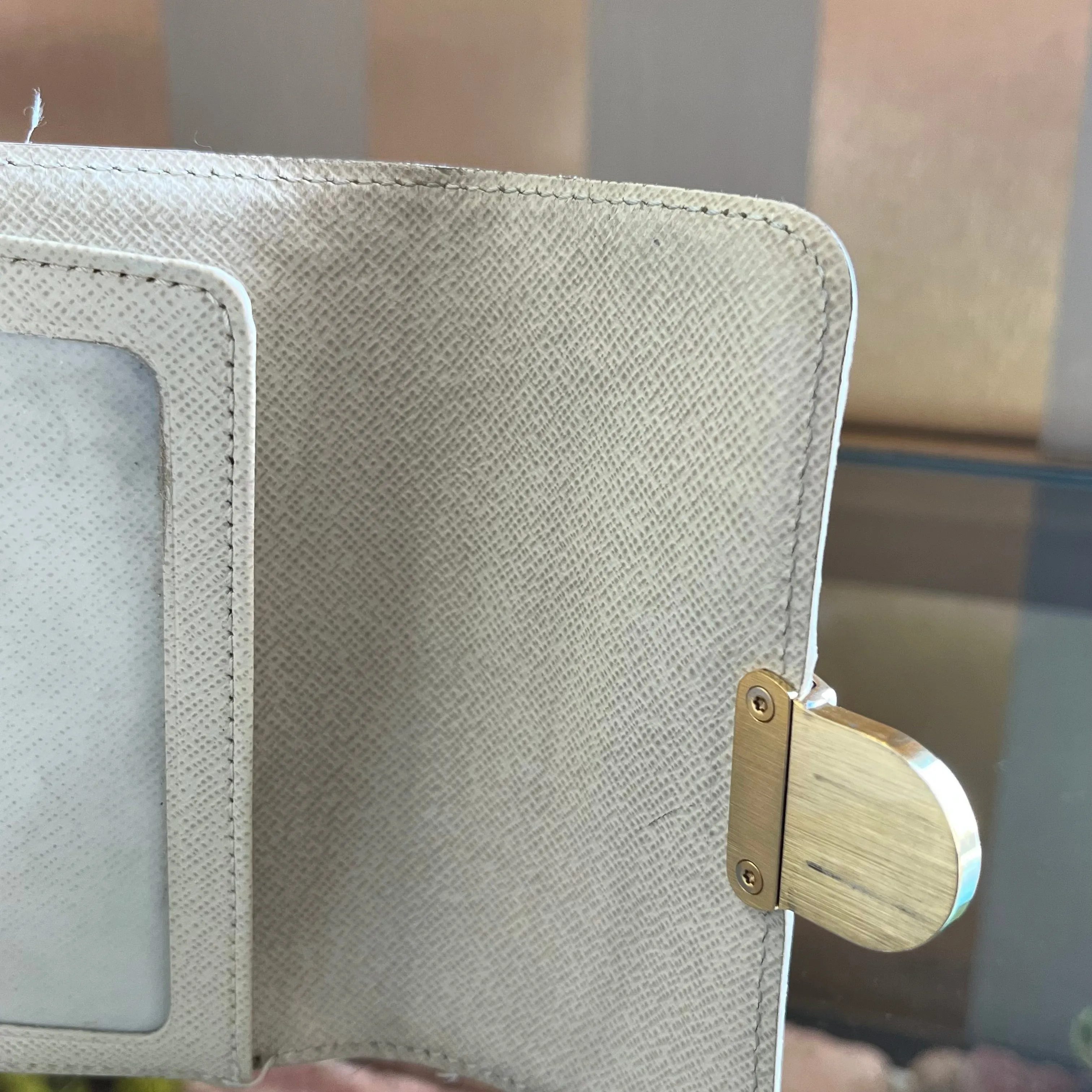 LOUIS VUITTON Joey Portofeuil Damier Azur Wallet