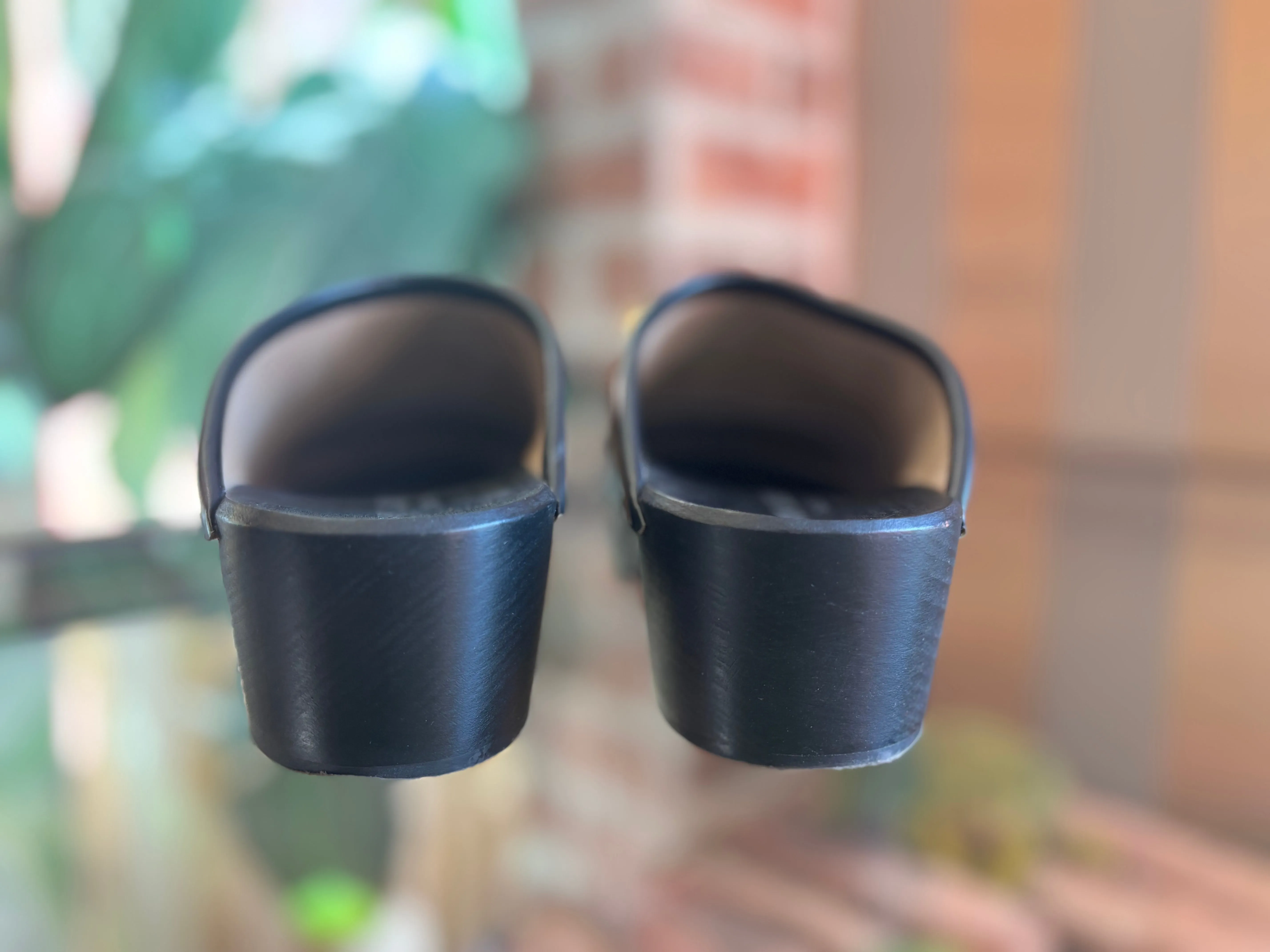 SAINT LAURENT Black Leather Clogs Sz 38