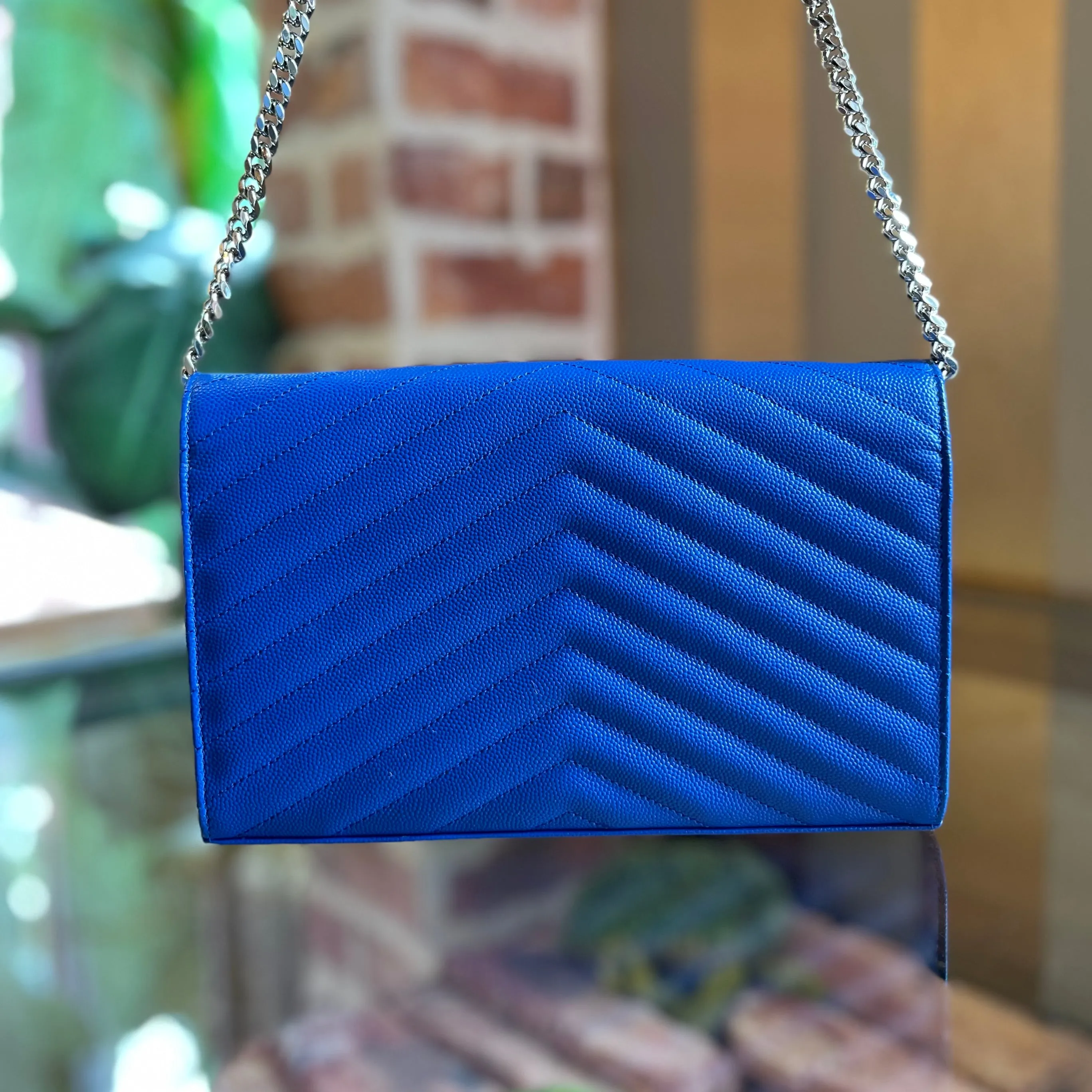SAINT LAURENT Envelope Wallet On Chain Grain De Poudre Crossbody